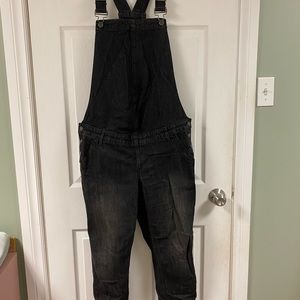 Maternity overalls